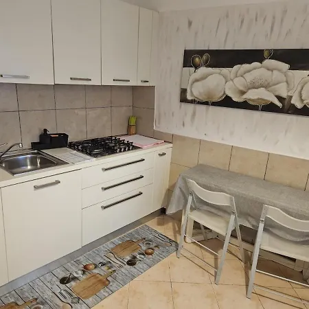 Paradise Wi-fi Apartment